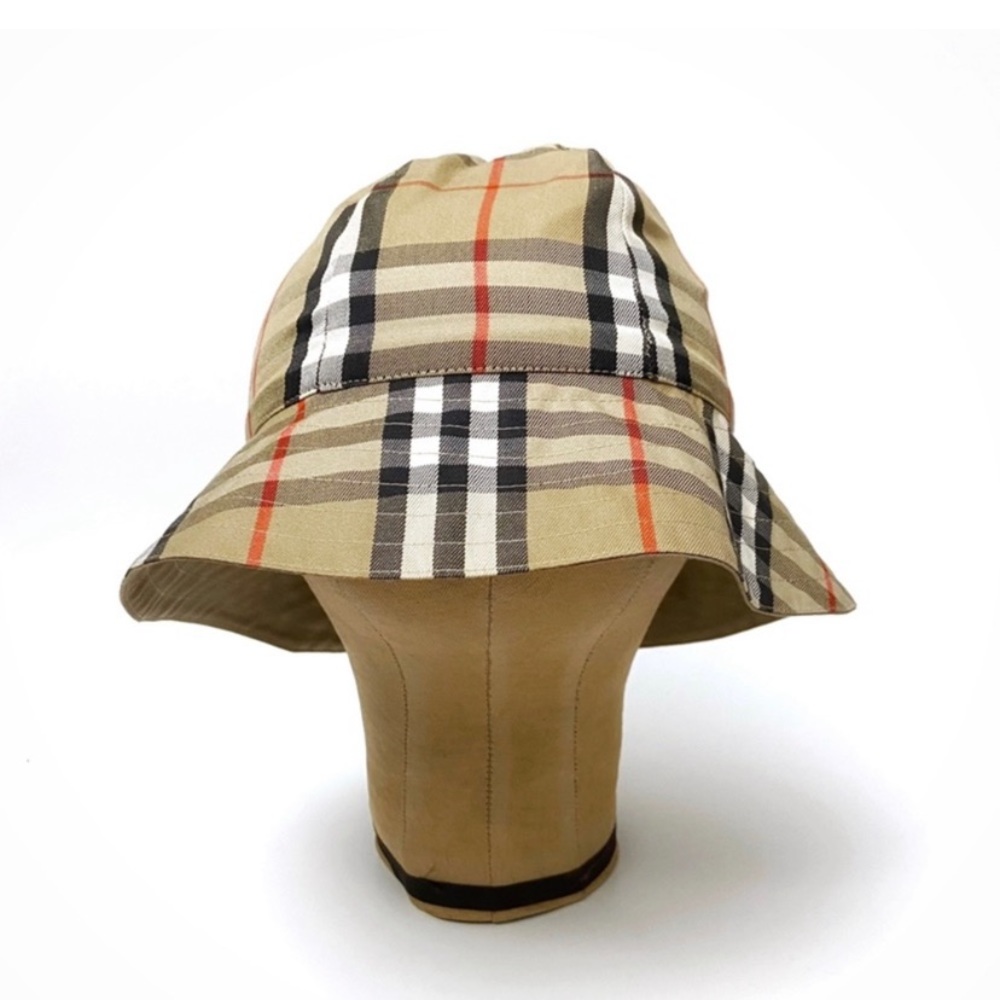 Vintage Burberry Nova Check Reversible Bucket Hat Cap Small/Medium AUTHENTICATED
